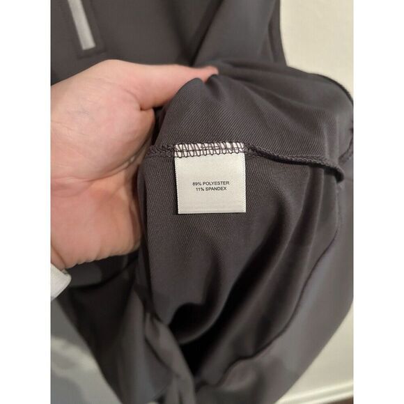 Peter Millar Mens XL Crown Sport 1/4 Zip Vesr Pullover Gray Sleeveless - Picture 6 of 7